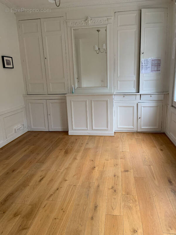 Commerce à COMPIEGNE