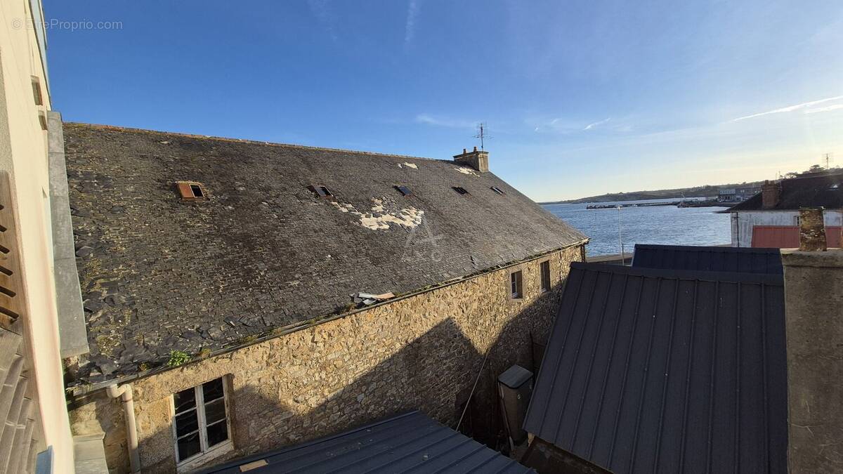 Maison à CAMARET-SUR-MER