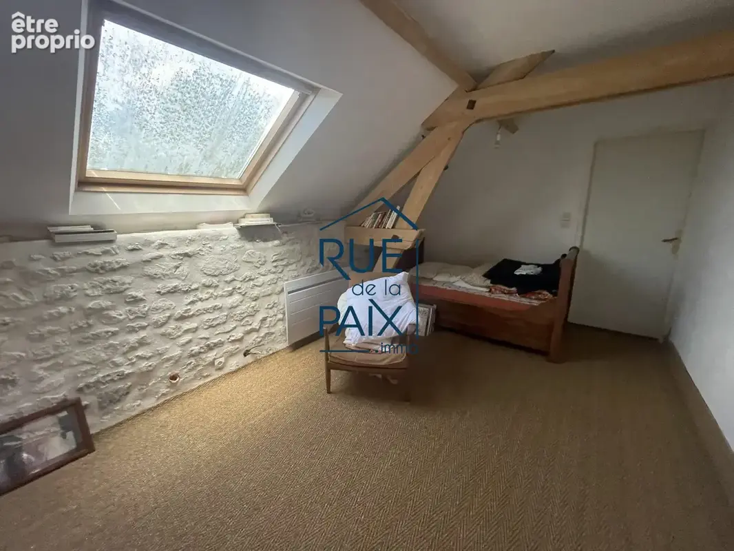 Maison 4 pièces 124 m² à vendre à Saint-Gervais-Les-Trois-Clochers (86230) - photo 5