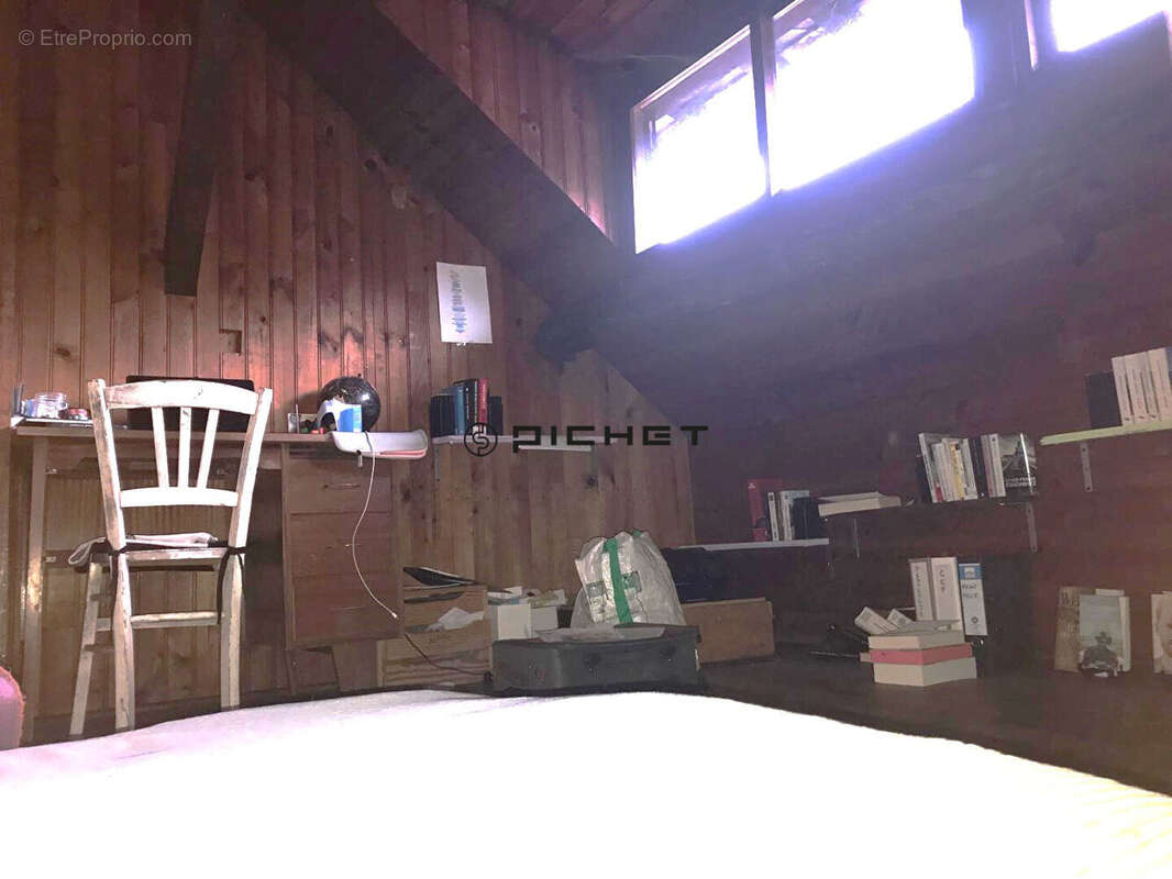 Appartement à UZERCHE