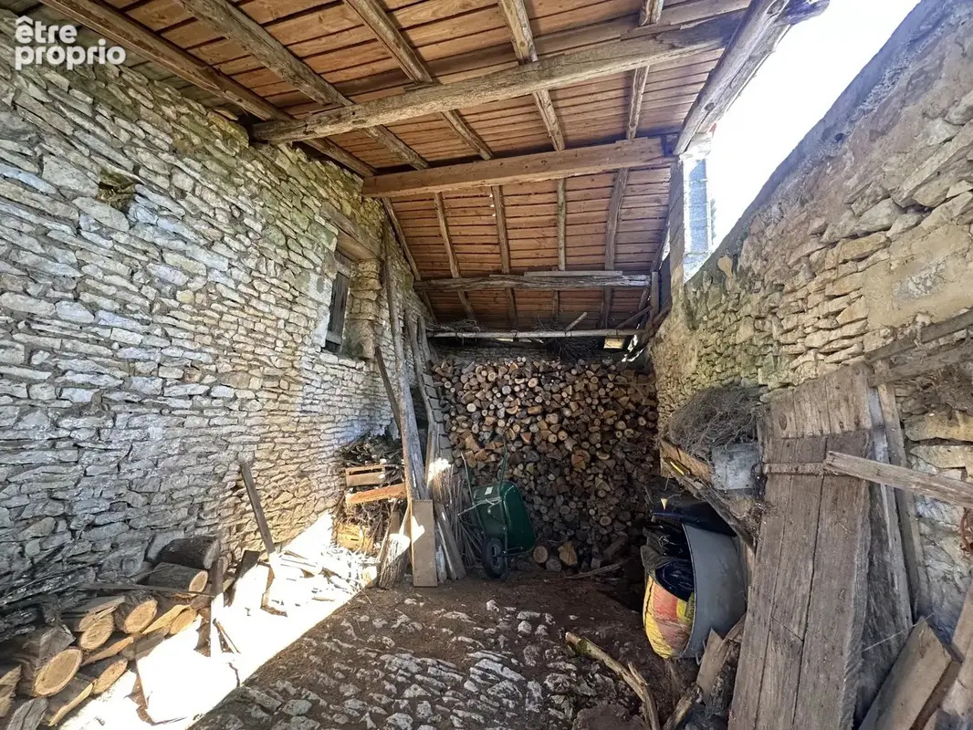 Projet de rénovation avec grande grange, garage et jardin près de Saint-Claud - photo 11