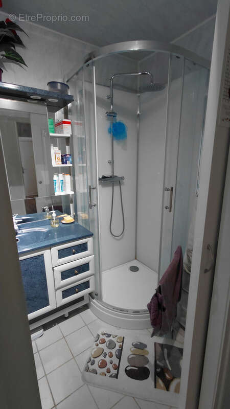 Appartement à BOURG-SAINT-ANDEOL