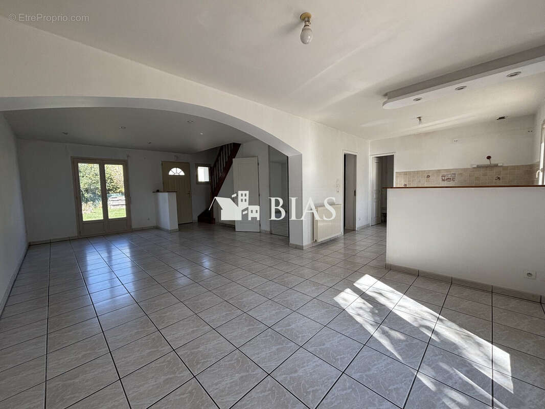 Maison à LE NEUBOURG