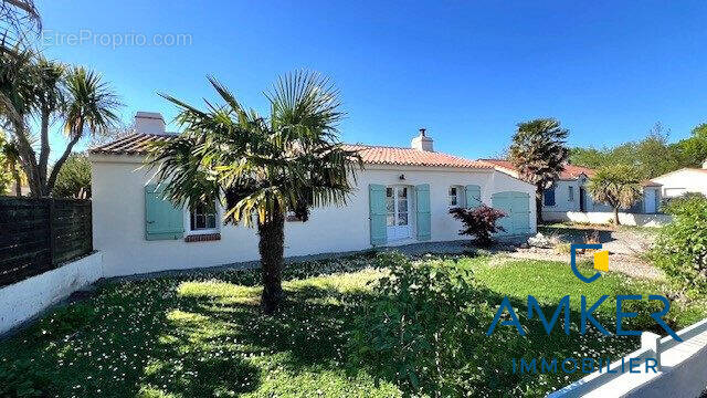 Maison à SAINT-PHILBERT-DE-GRAND-LIEU