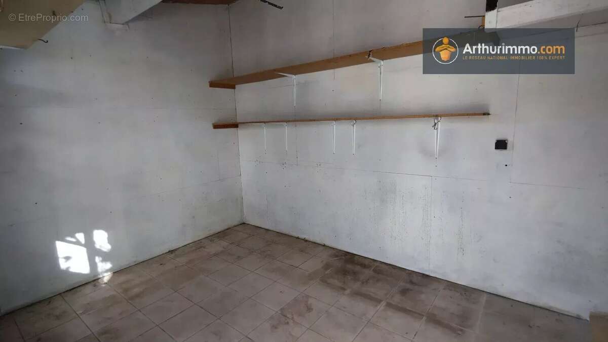 Maison à L&#039;AIGUILLON