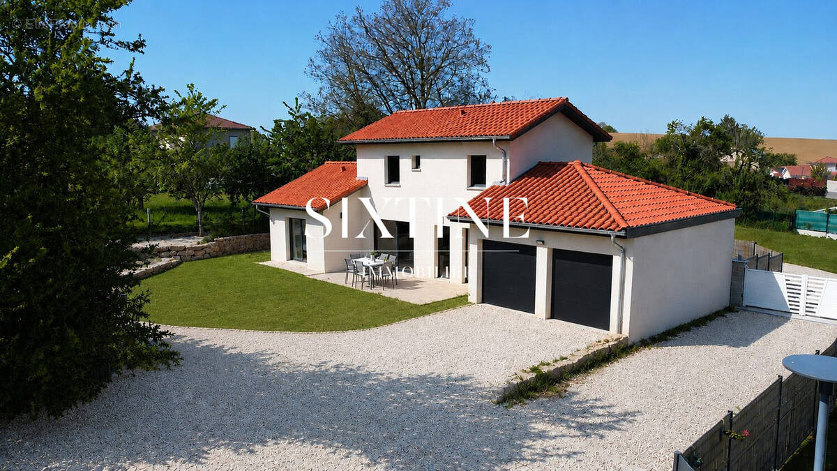 Maison à BOURGOIN-JALLIEU