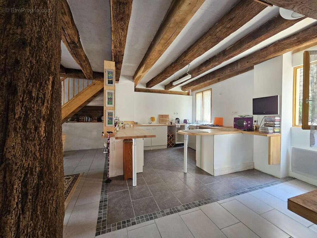 Charmante maison offrant deux chambres dans hameau tranquille - photo 5