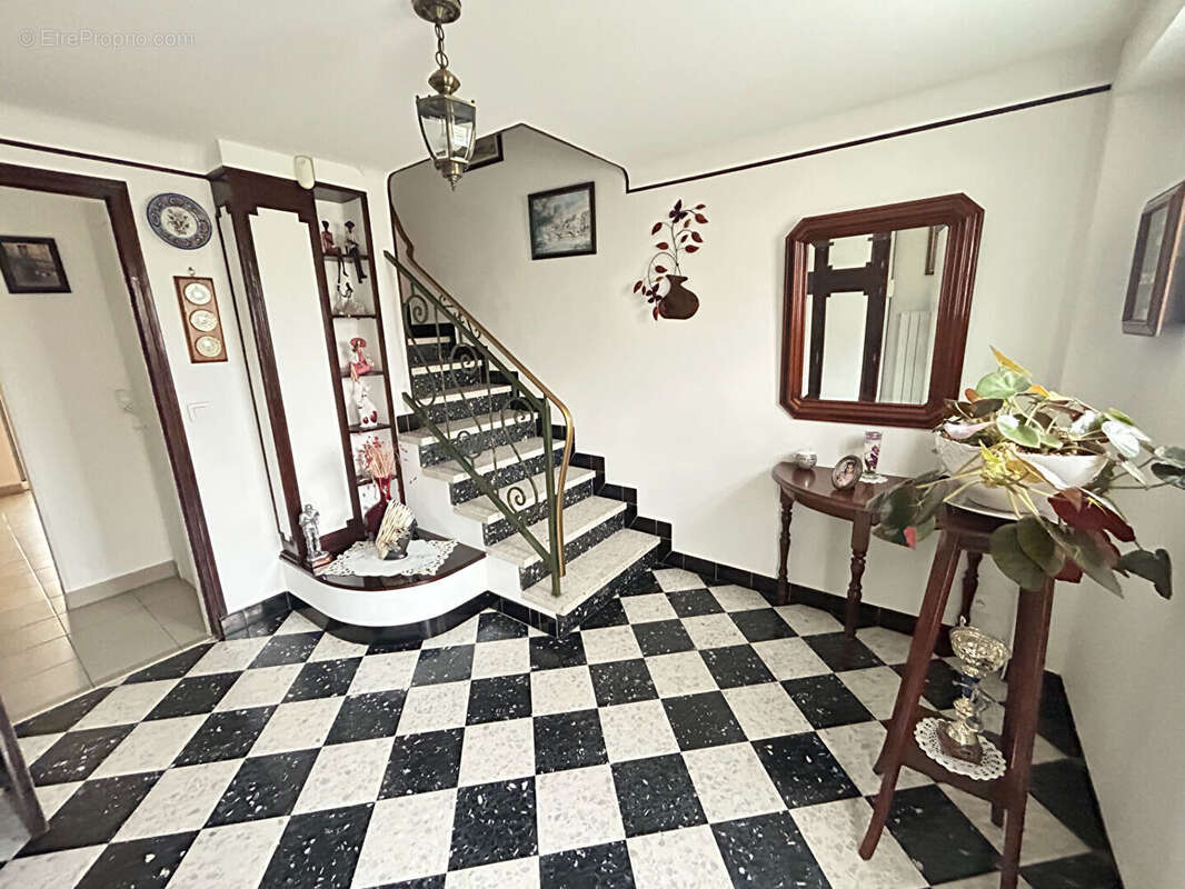 Maison à MITRY-MORY