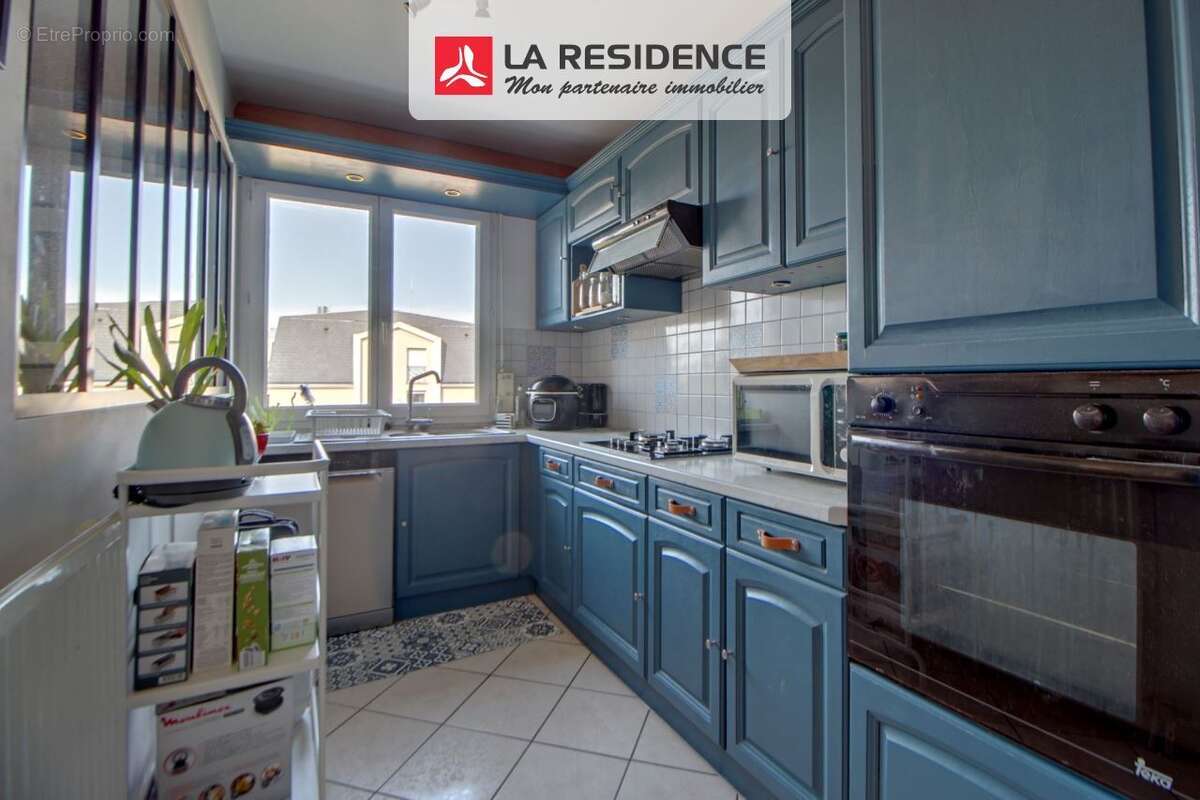 Appartement à VERNEUIL-SUR-SEINE