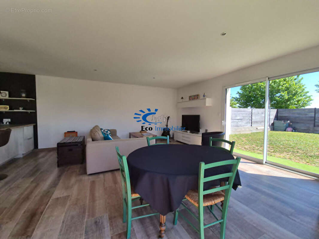 Maison plain-pied 94 m² 3 chambres garage jardin parking - photo 6