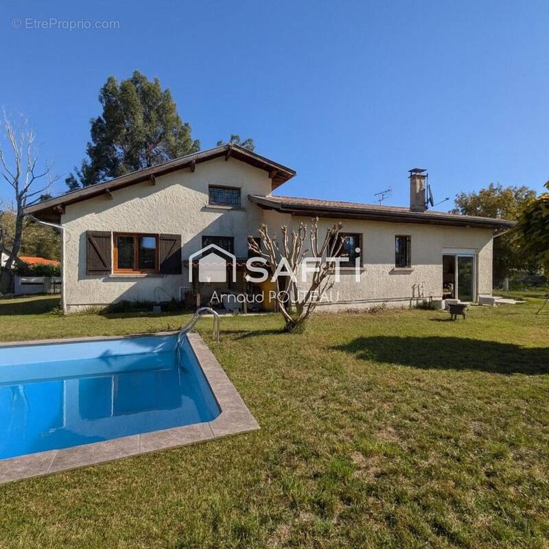 Photo 1 - Maison à LE BARP