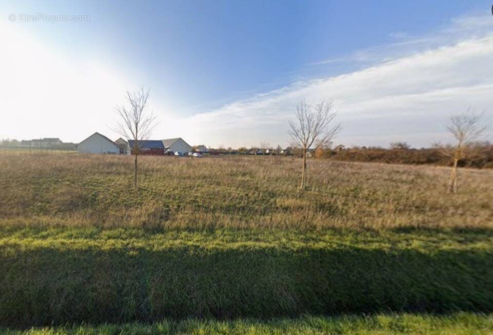 Terrain à AMBOISE