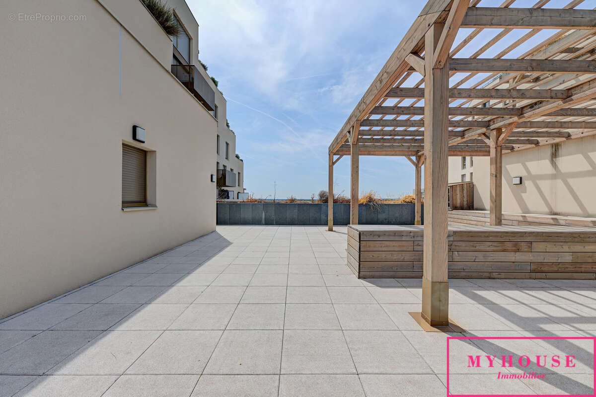 BAGNEUX 2 Pièces 46m2 + terrasse 7m2 - photo 13