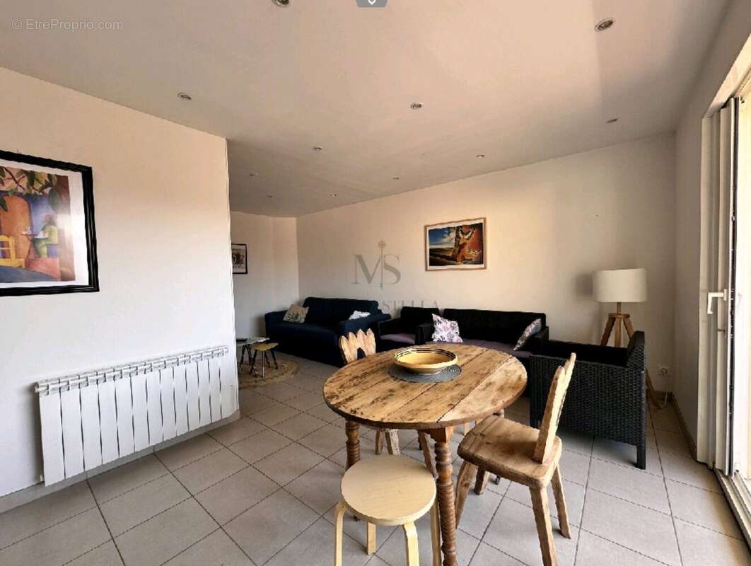 Appartement à VALRAS-PLAGE