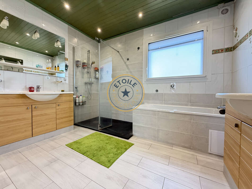 Maison familiale 187m2 Seiches-sur-le-Loir/Corzé - Piscine et Garage - photo 8