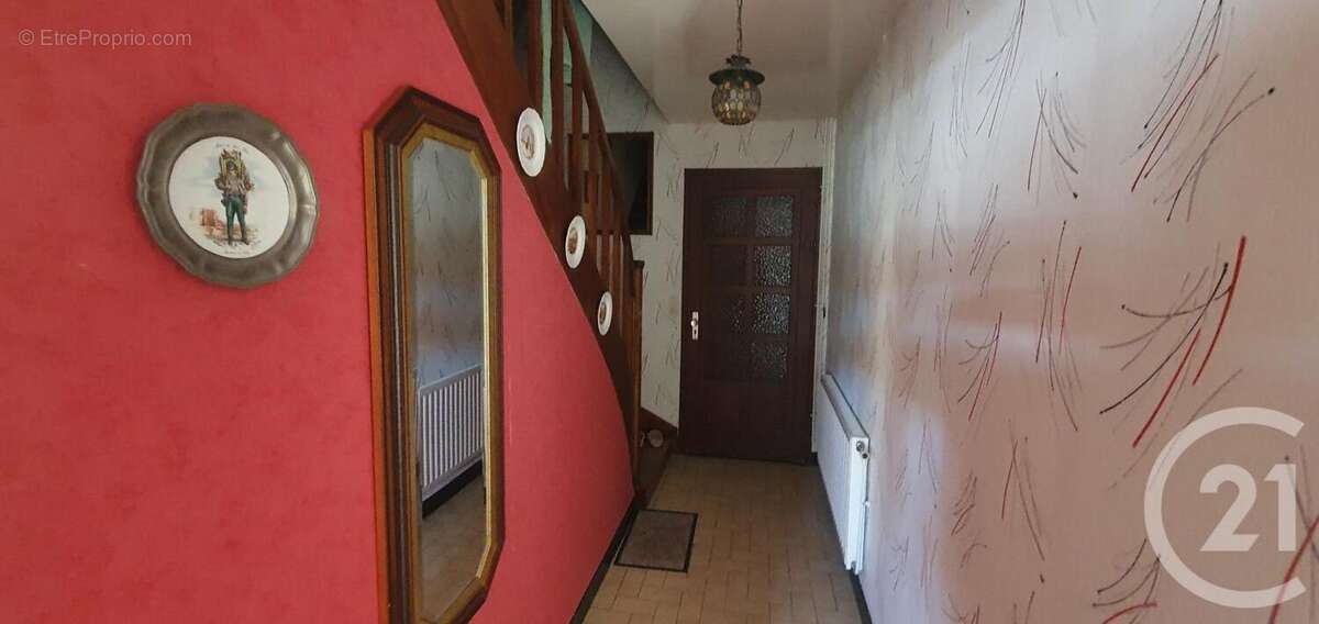 Maison 148 m² à Aubin-Saint-Vaast  - photo 5
