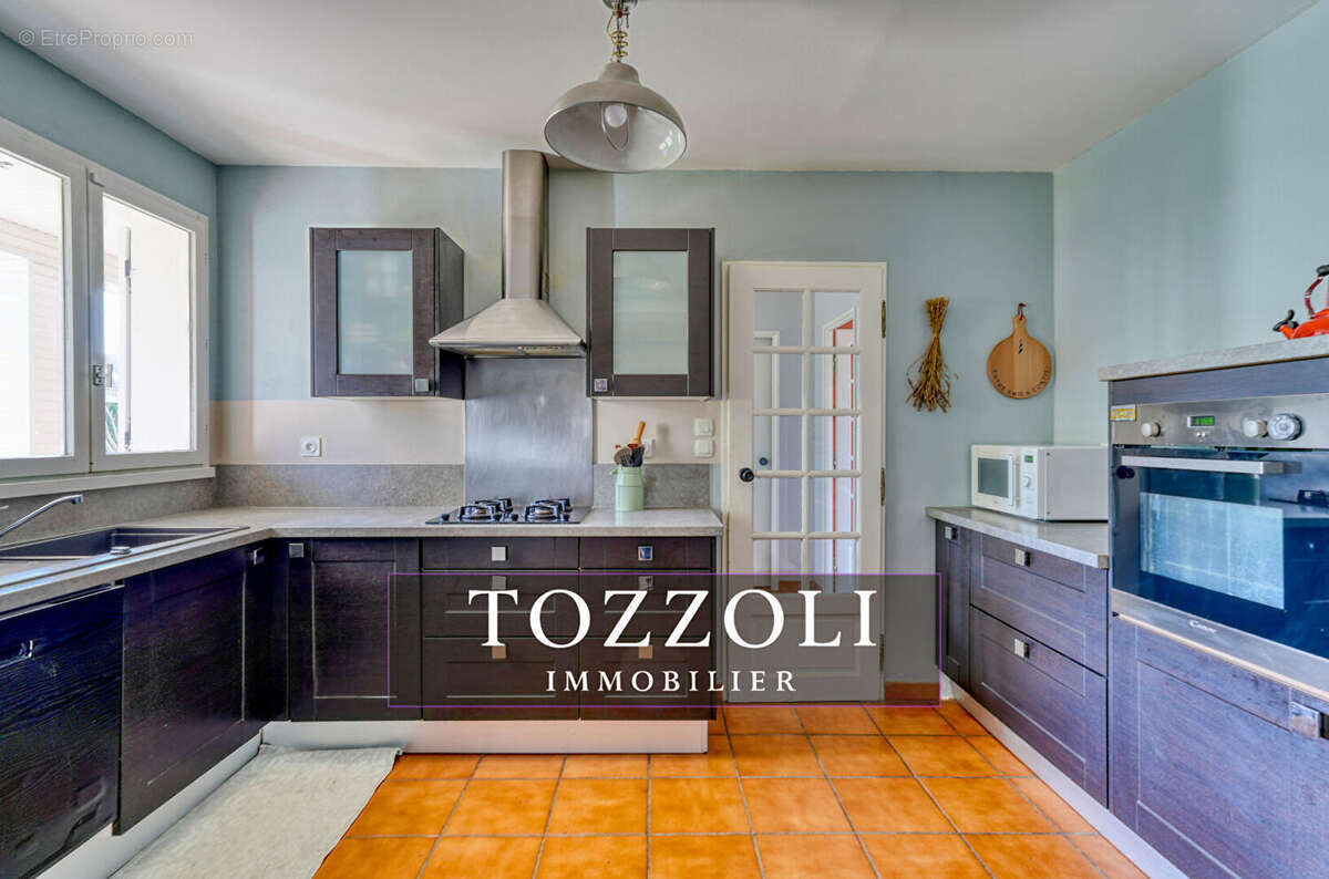 Maison à VILLEFONTAINE