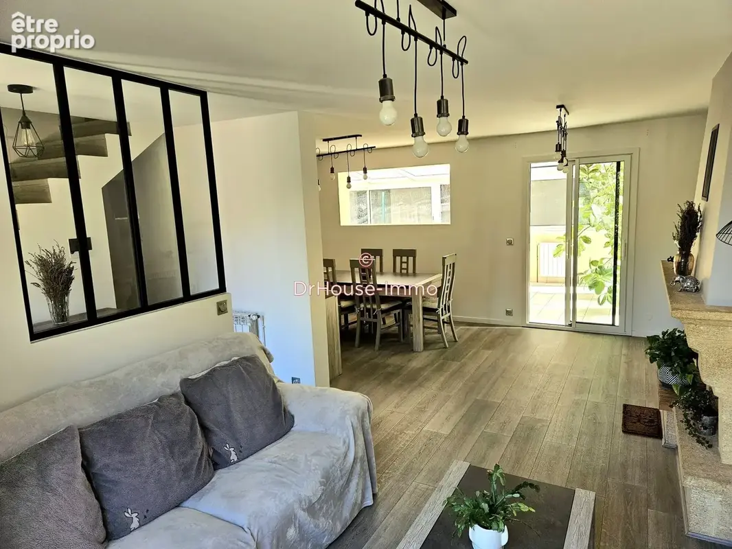 Maison 6 pièces 153 m² à vendre à Saint-Maur-Des-Fosses (94100) - photo 7