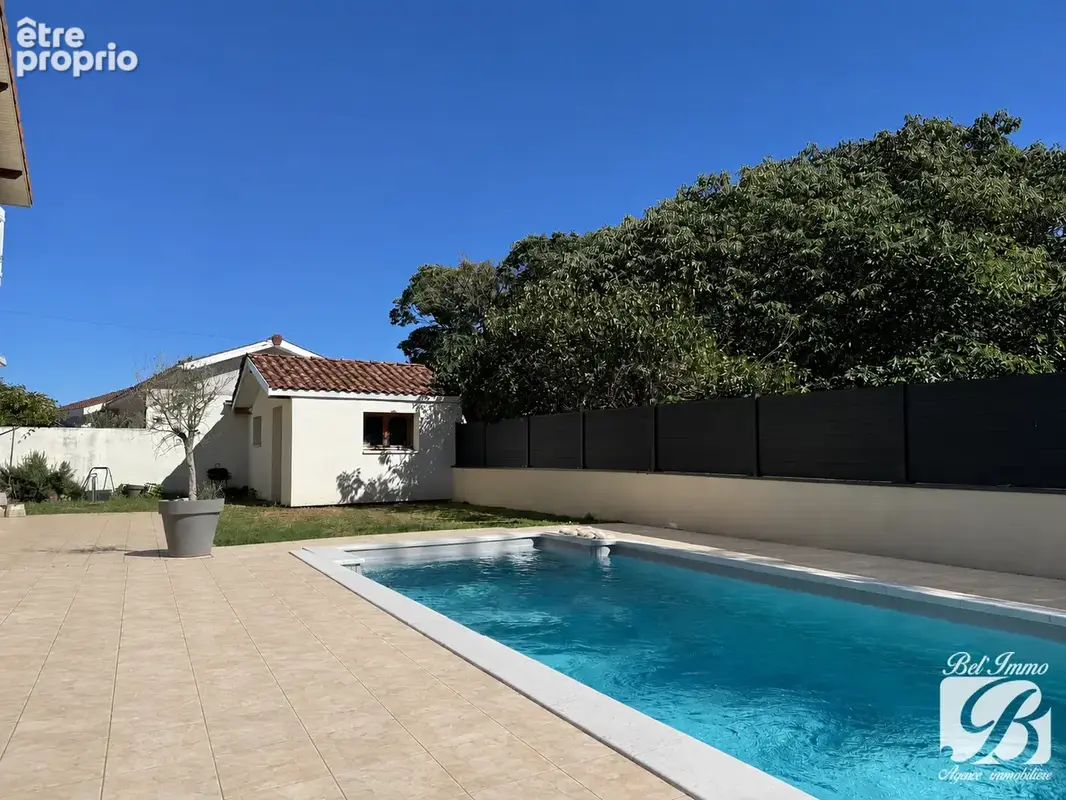 Maison au calme, avec piscine - photo 3