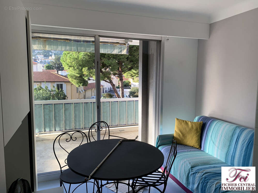 Appartement à ROQUEBRUNE-CAP-MARTIN