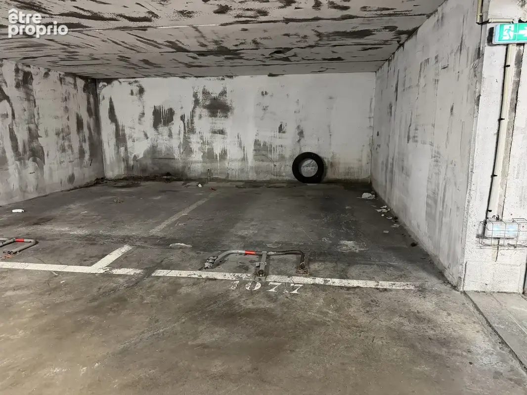 Photo Parking à Nice au prix de 16 000€