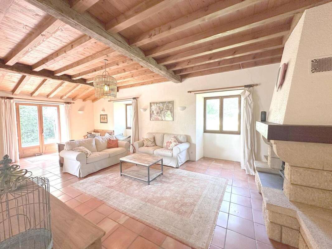 Maison à EYMET