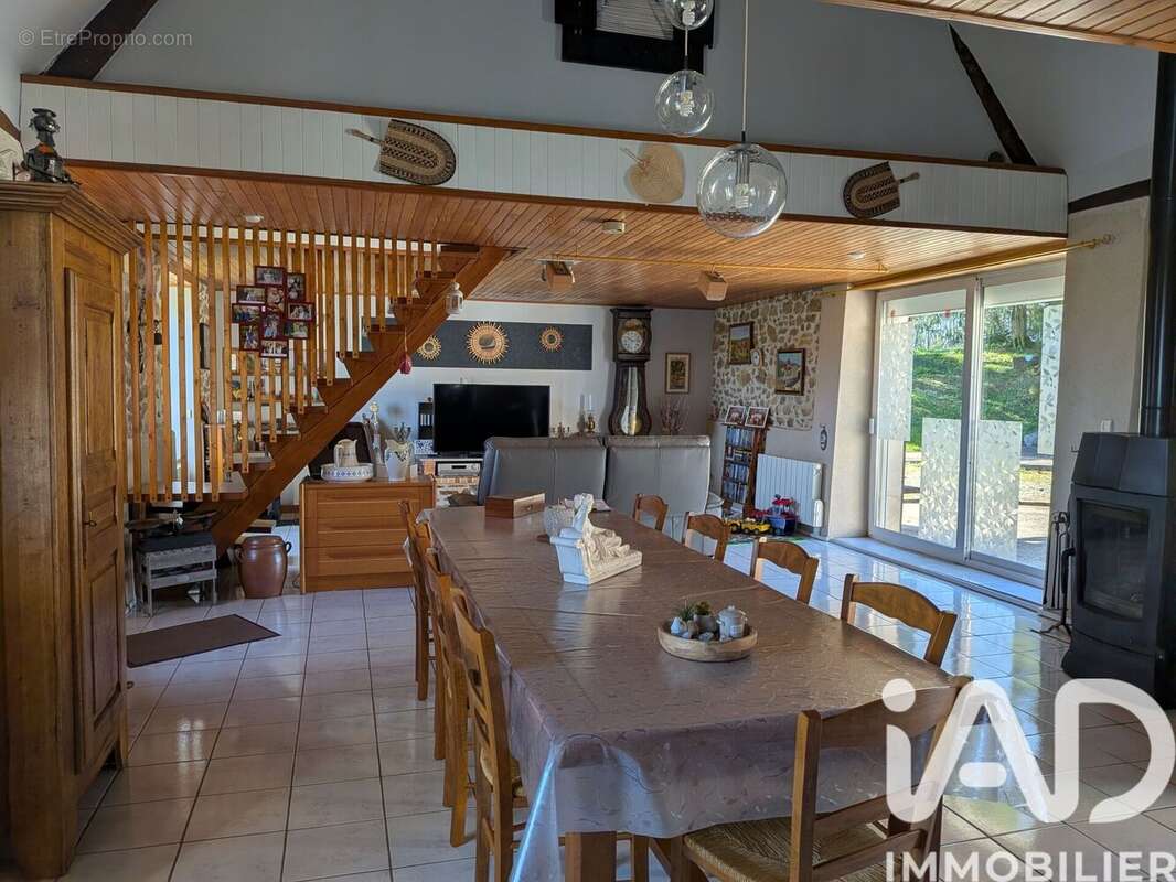 Photo 7 - Maison à LA PORCHERIE