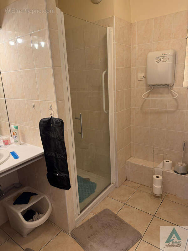 Appartement à LA DESTROUSSE