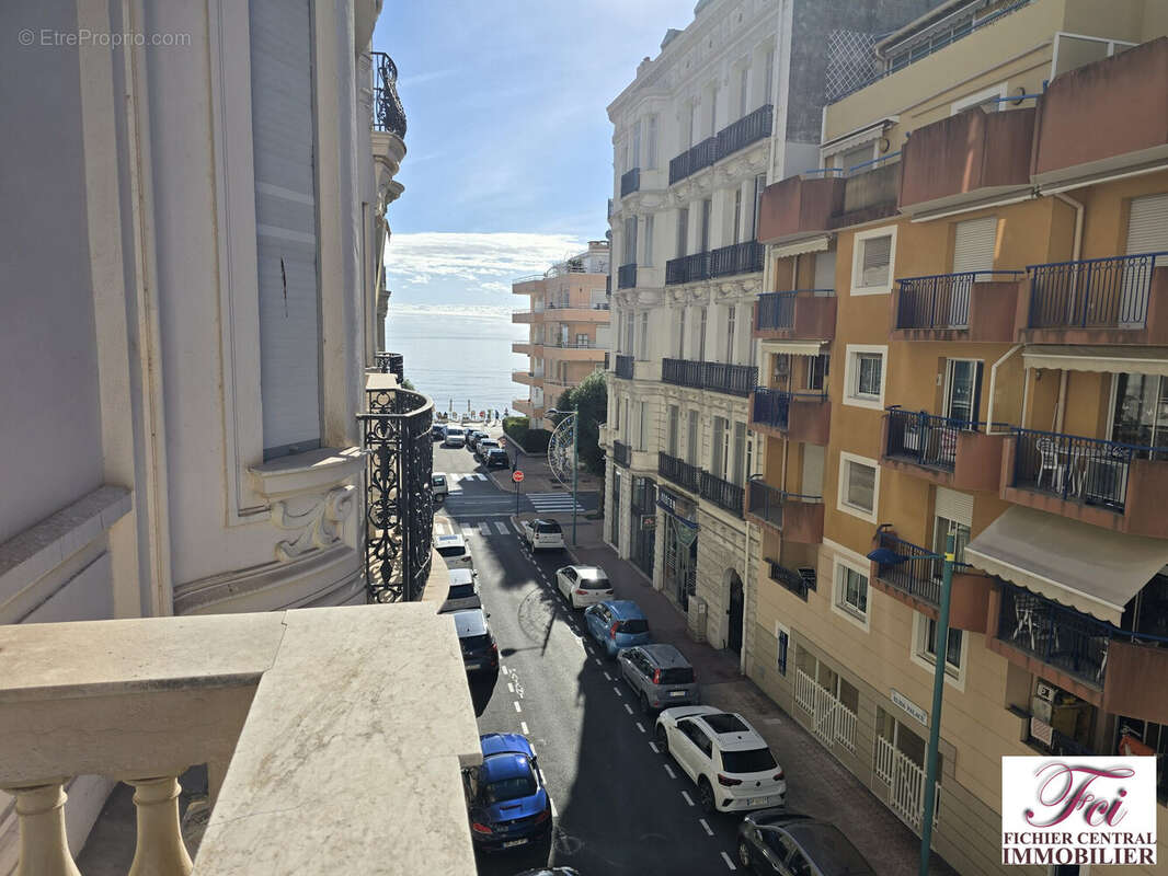 Appartement à MENTON