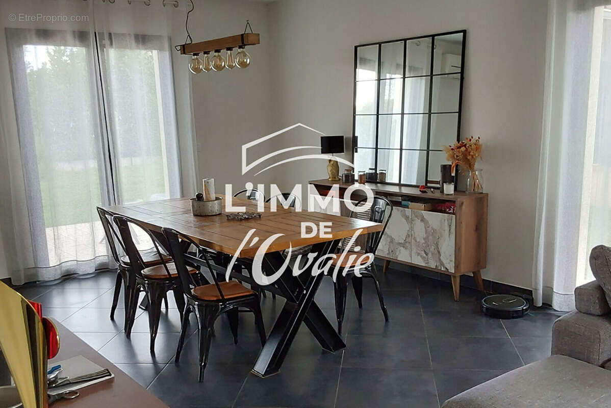 Maison à SAINT-JORY