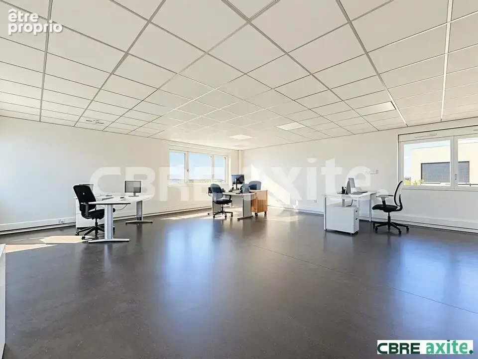 Commerce 121 m² à vendre à Chateau-Gaillard (01500) - photo 4