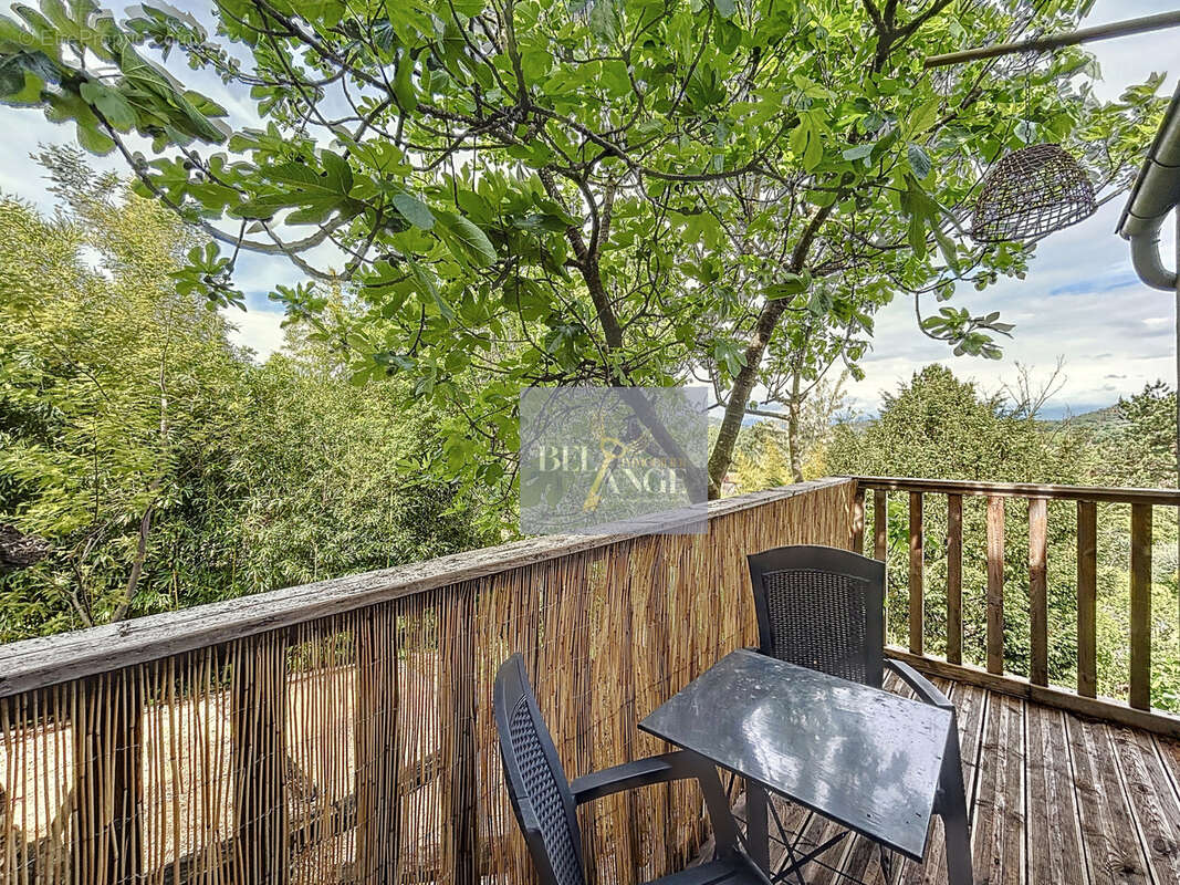 Maison à VALLON-PONT-D'ARC