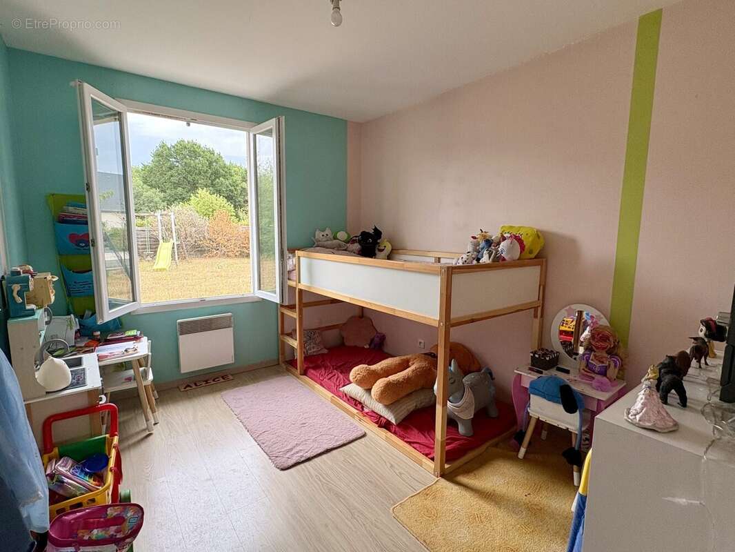 Maison 85 m² à Vitry-Aux-Loges  - photo 8