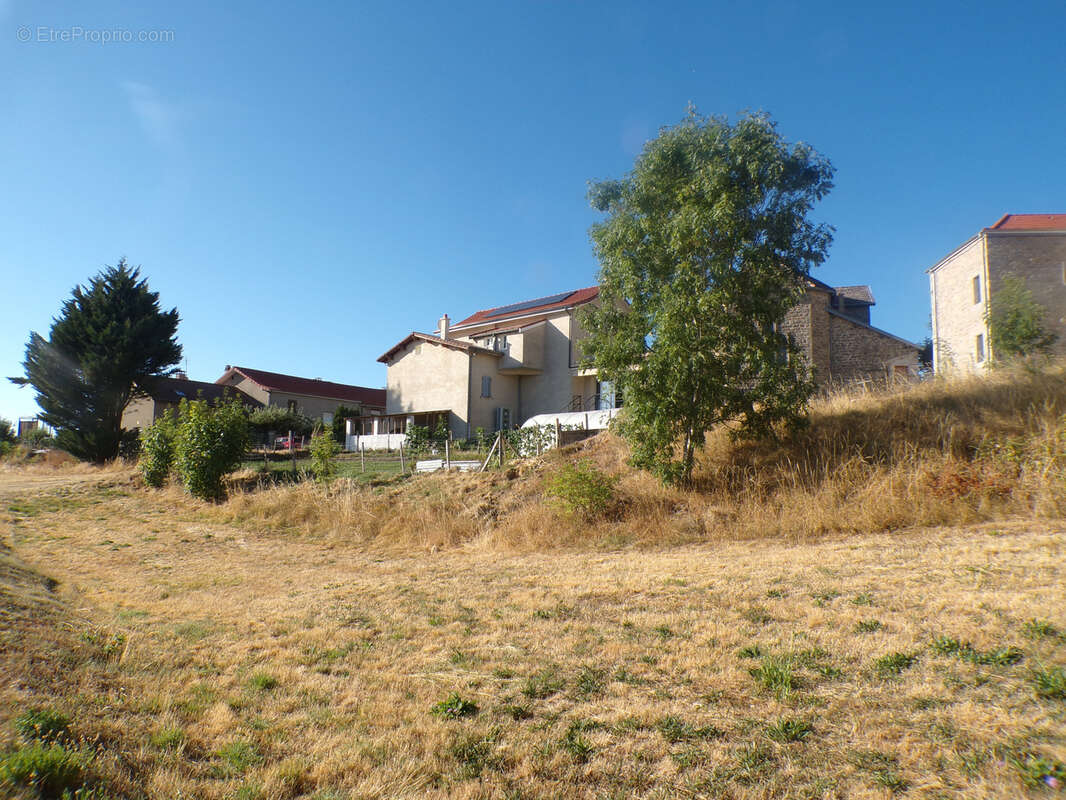 MAISON DE VILLAGE - 5 chambres de 167 m2 au coeur de Saint-Jeure-d'Andaure- Vue dégagée - photo 16