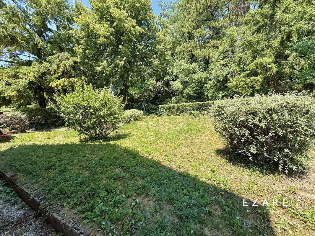 Maison 123 m² à Daix  - photo 6
