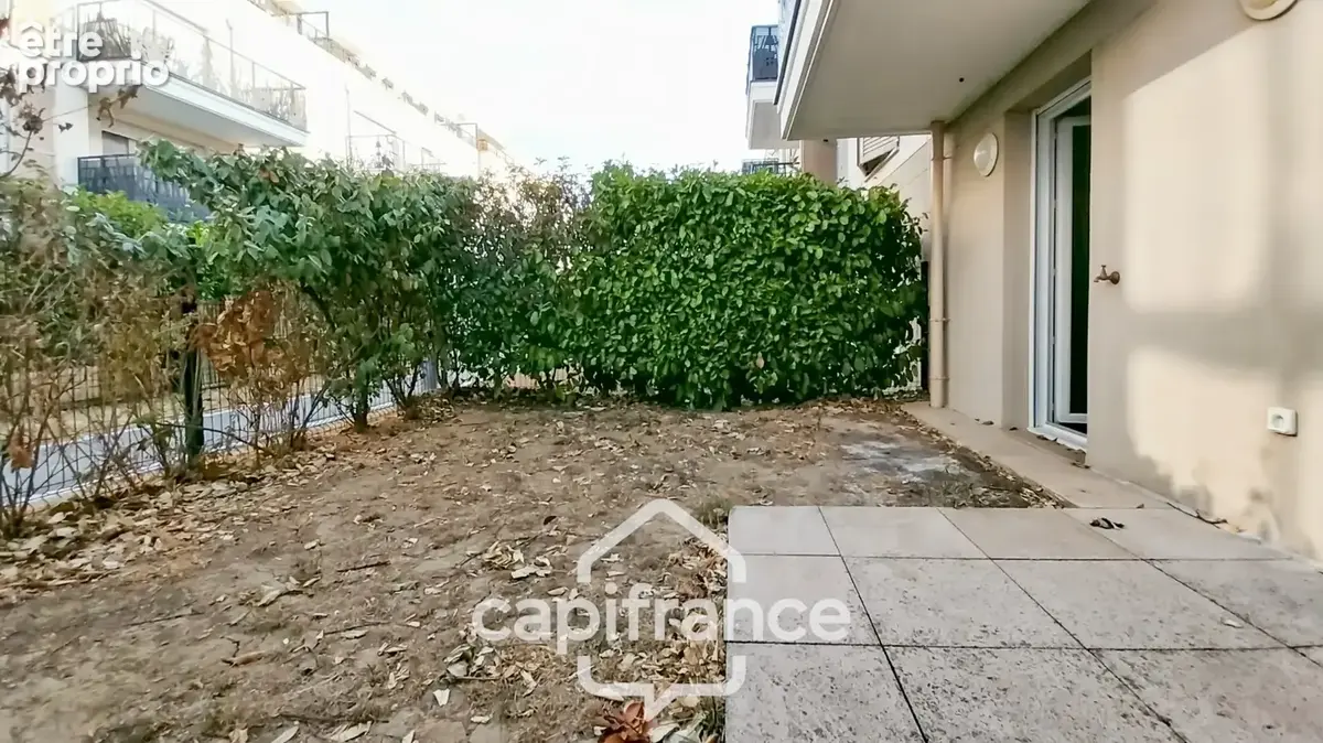 Pontault-Combault-Appartement 2 pièces-Très bon état- Résidence de 2017-Jardin-terrasse-Parking-lumineux-Bien agencé - photo 4