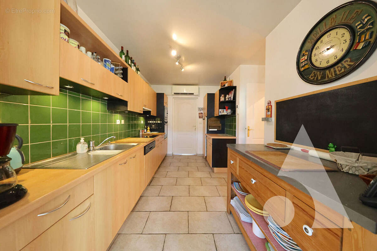 Maison à SAINT-PIERRE-DU-PERRAY