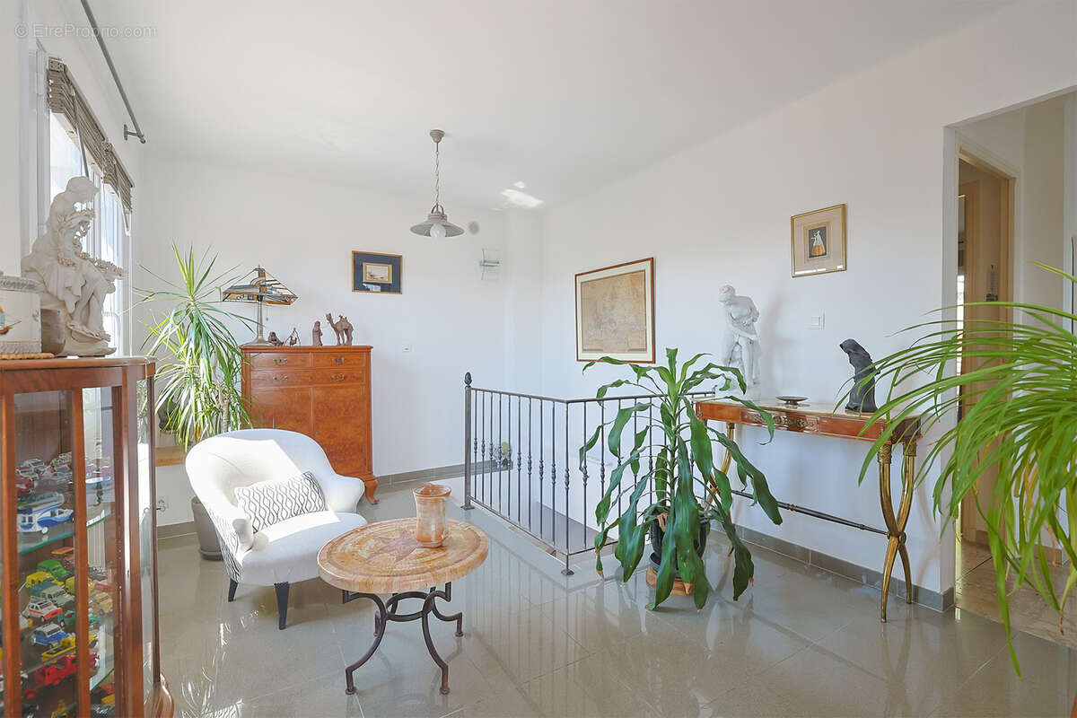 Maison à LA FARLEDE