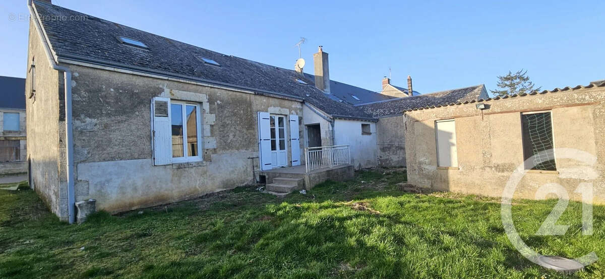 Maison à VILLAMPUY