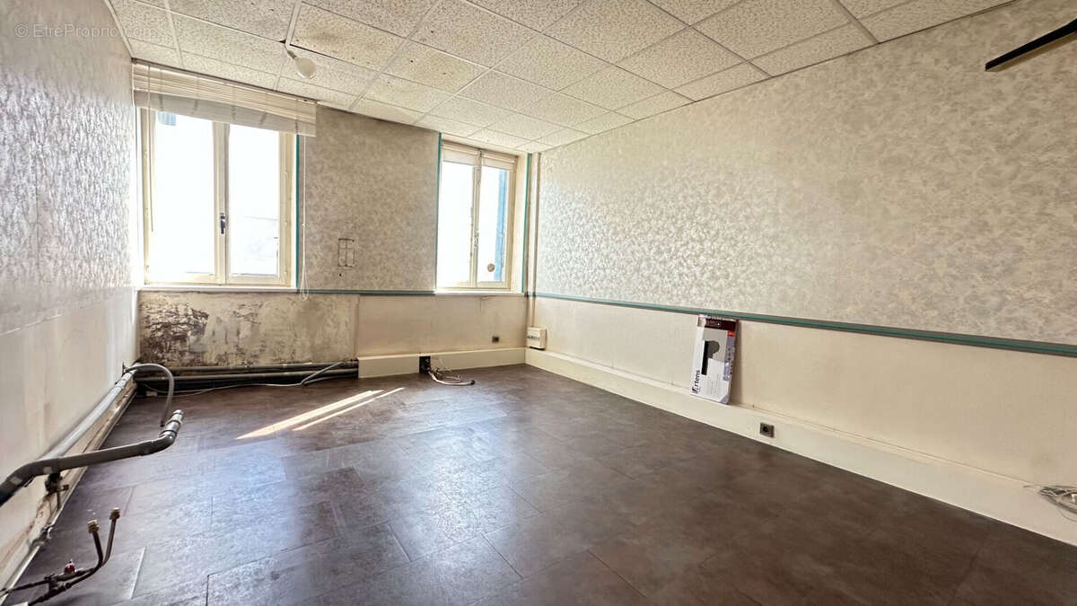 Appartement à PONT-EVEQUE