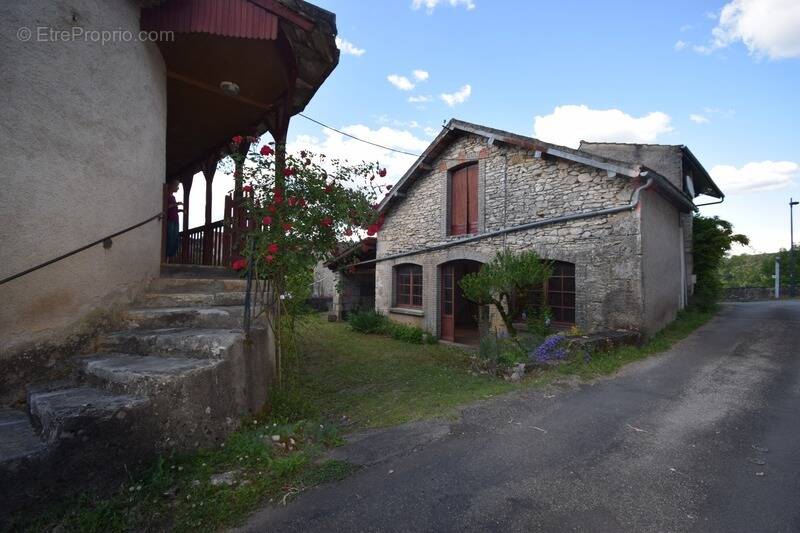 Maison à ARCAMBAL