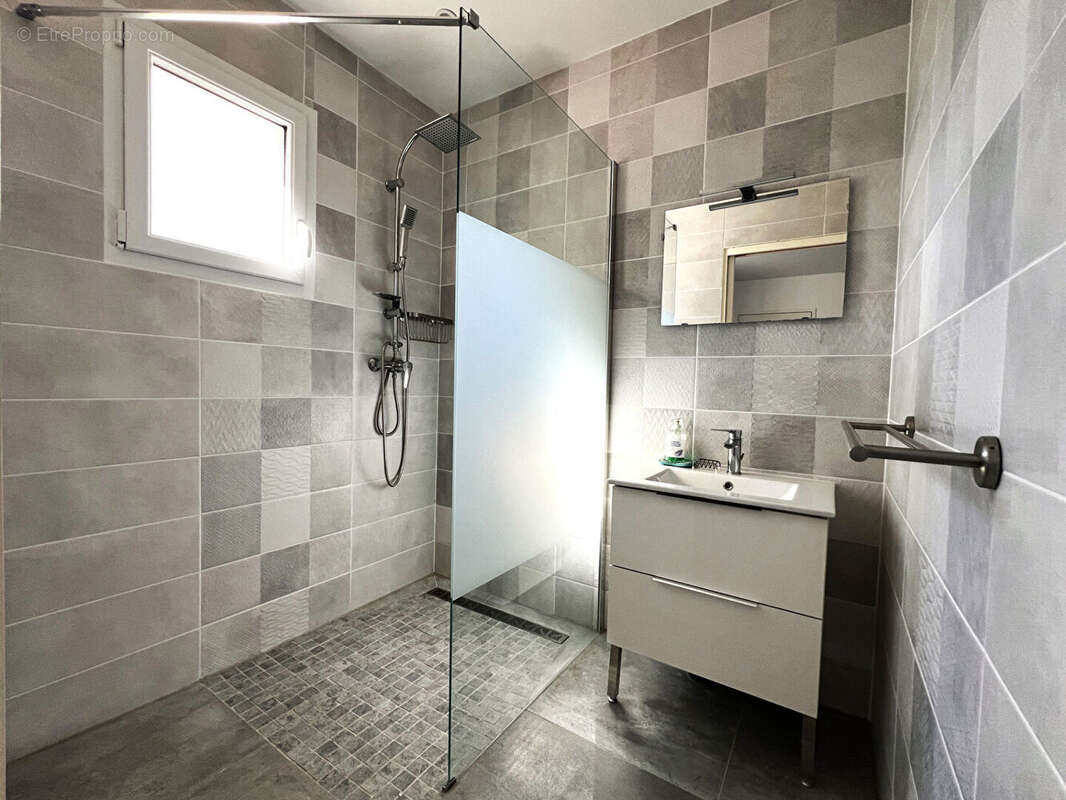 Maison à FONTENAY-LE-MARMION