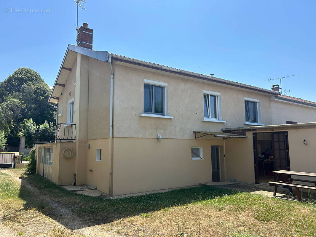 Maison à HUMBECOURT