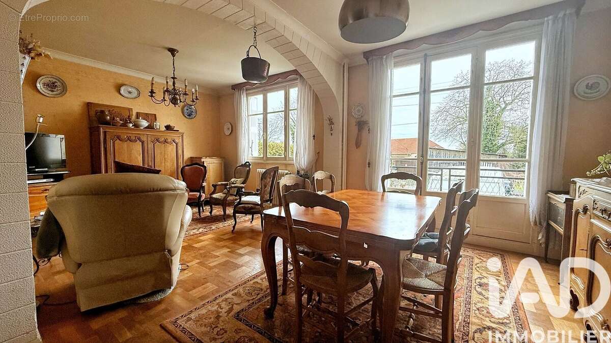 Photo 2 - Maison à BEAUVAIS