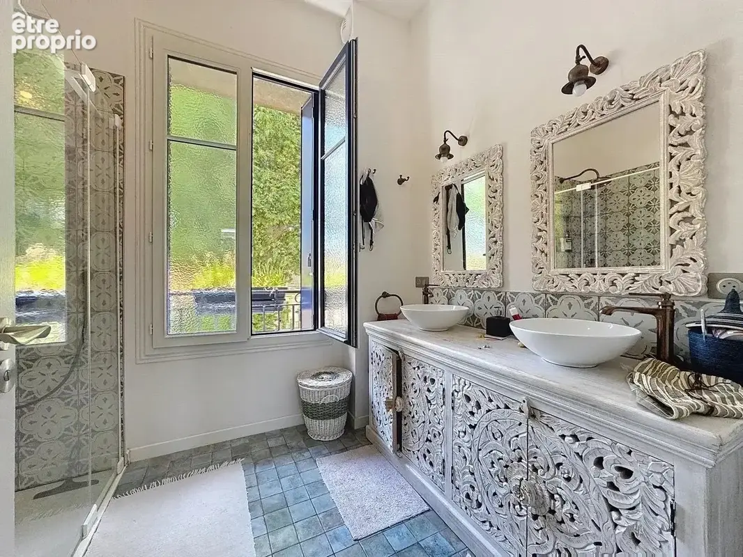 Superbe maison de Maître sur 600m2 de terrain - photo 12