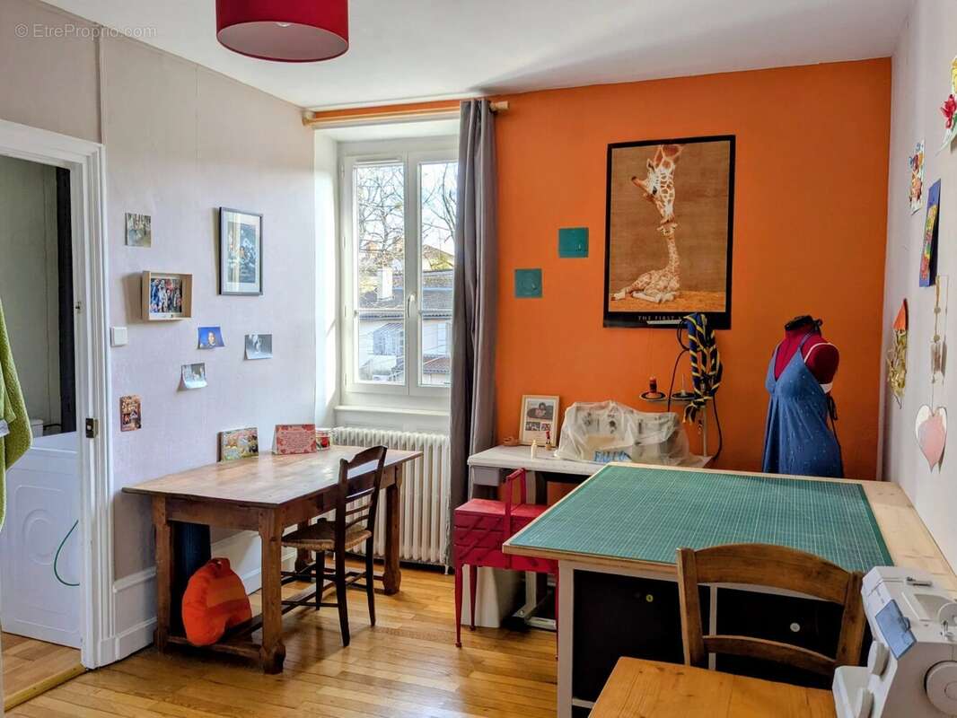 Maison 225 m² à Hurigny  - photo 12
