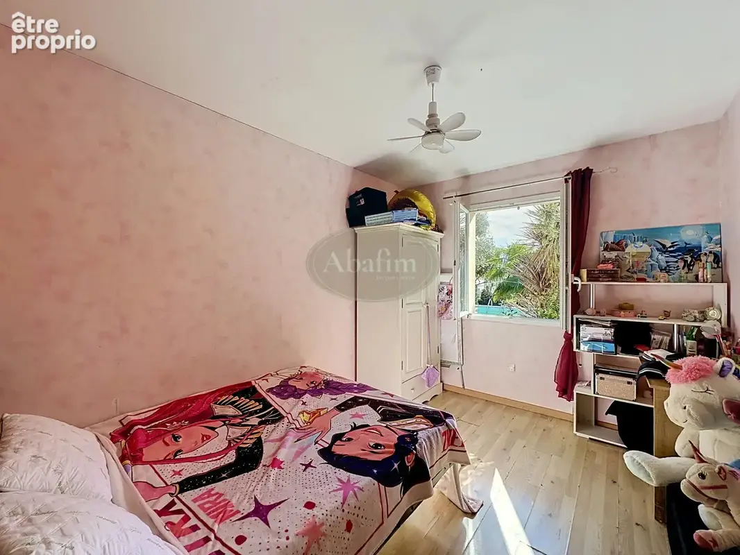 Maison de plain-pied avec piscine - photo 7