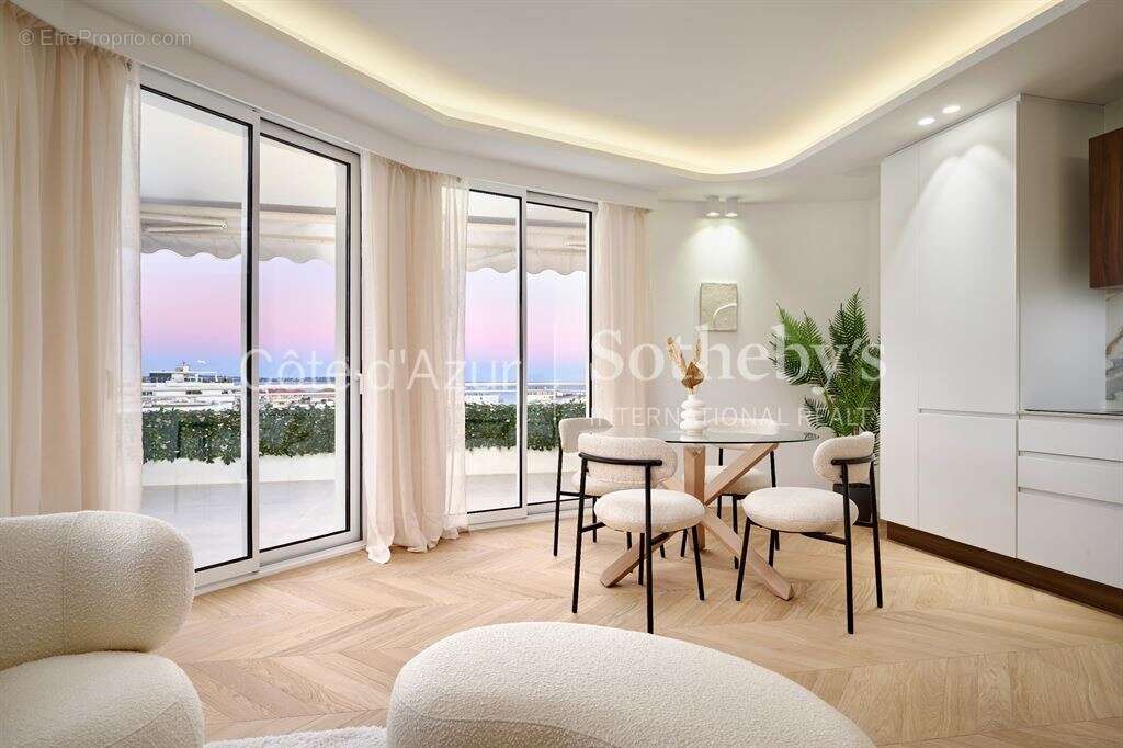 Appartement à CANNES