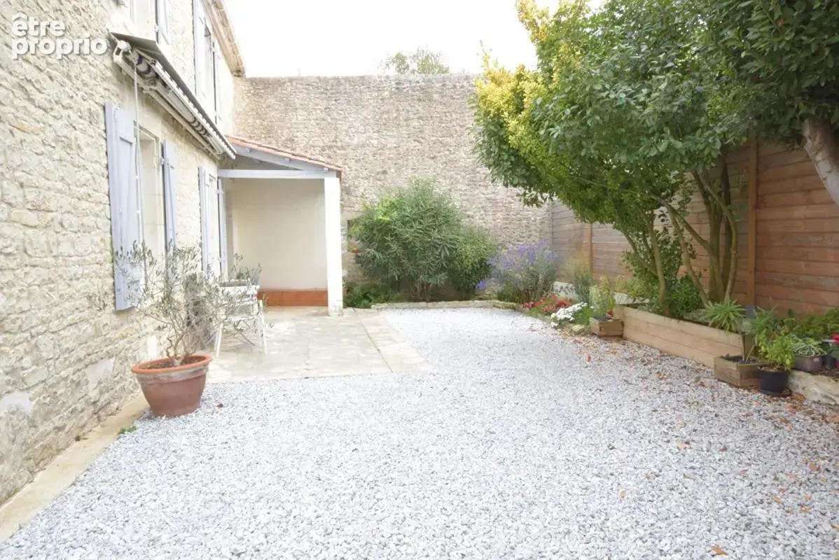 Maison Saint Xandre 4 pièces 93 m2 - photo 2
