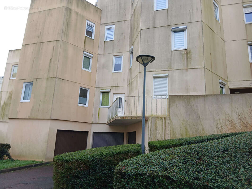 Appartement à HEROUVILLE-SAINT-CLAIR